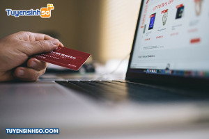 Ngành Thương mại điện tử